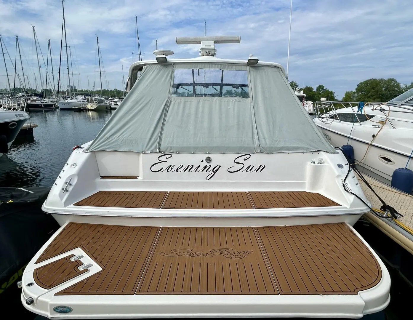 1994 Sea Ray 400 express cruiser