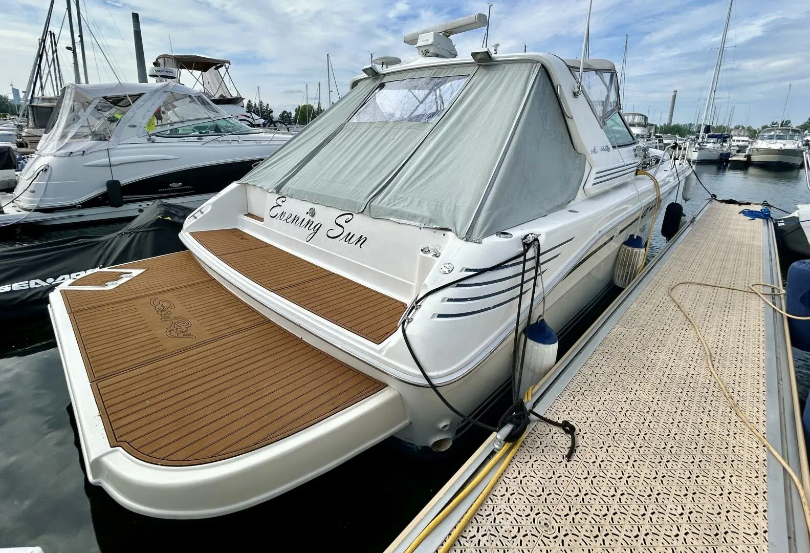 1994 Sea Ray 400 express cruiser