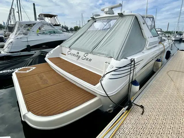 Sea Ray 400 Express Cruiser