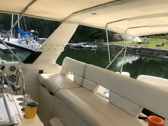 Tiara Yachts 4000 Express