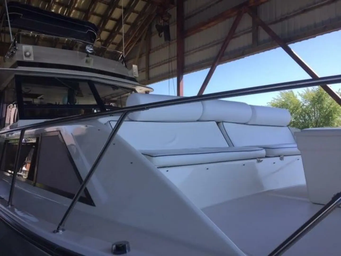 1979 Pacemaker 40 fb motor yacht