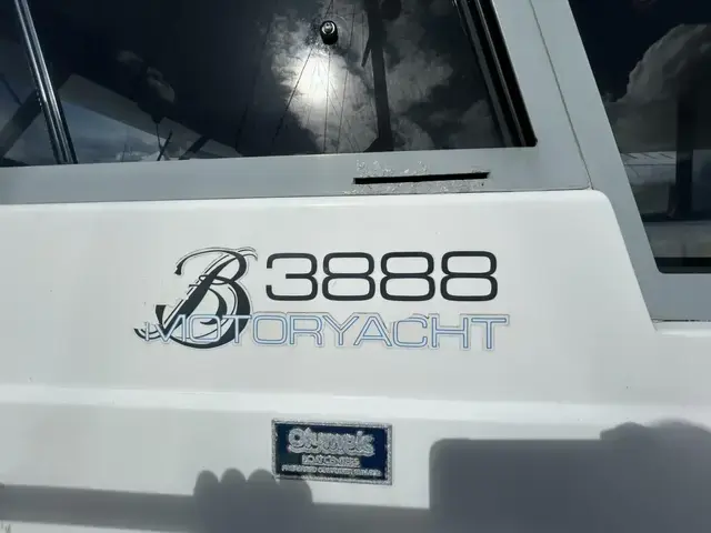 Bayliner 3888