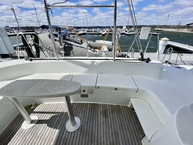 Lagoon 380