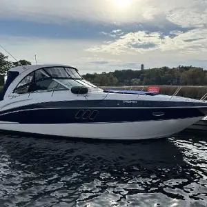 2012 Cruisers 380 Express