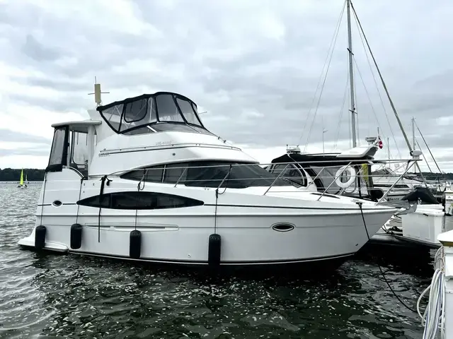 Carver 346 Motor Yacht