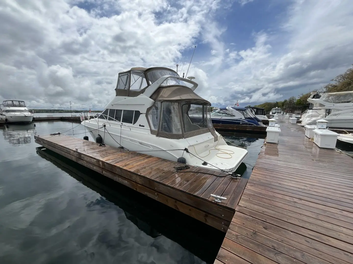 1995 Silverton 362 sedan cruiser