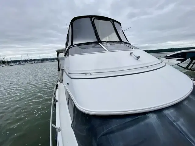 Carver 346 Motor Yacht