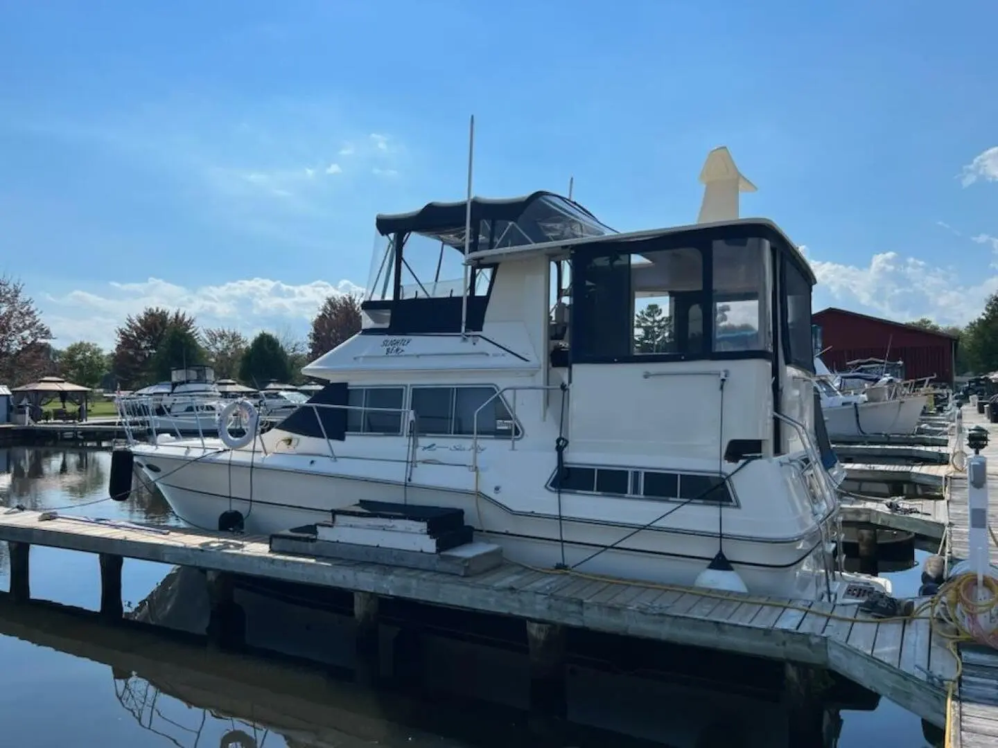 1987 Sea Ray 360 aft cabin motor yacht