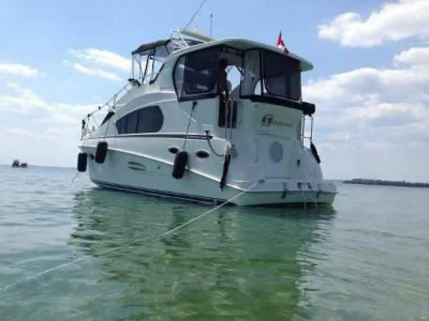 2004 Silverton 35 motor yacht