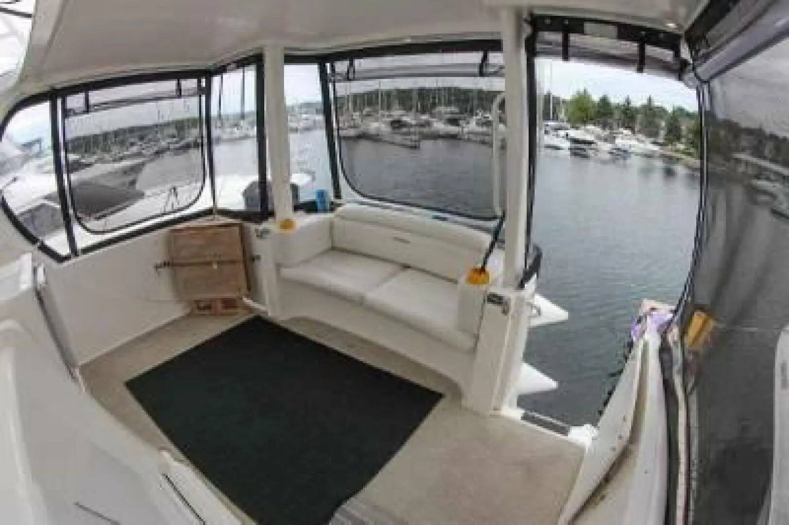 2004 Silverton 35 motor yacht