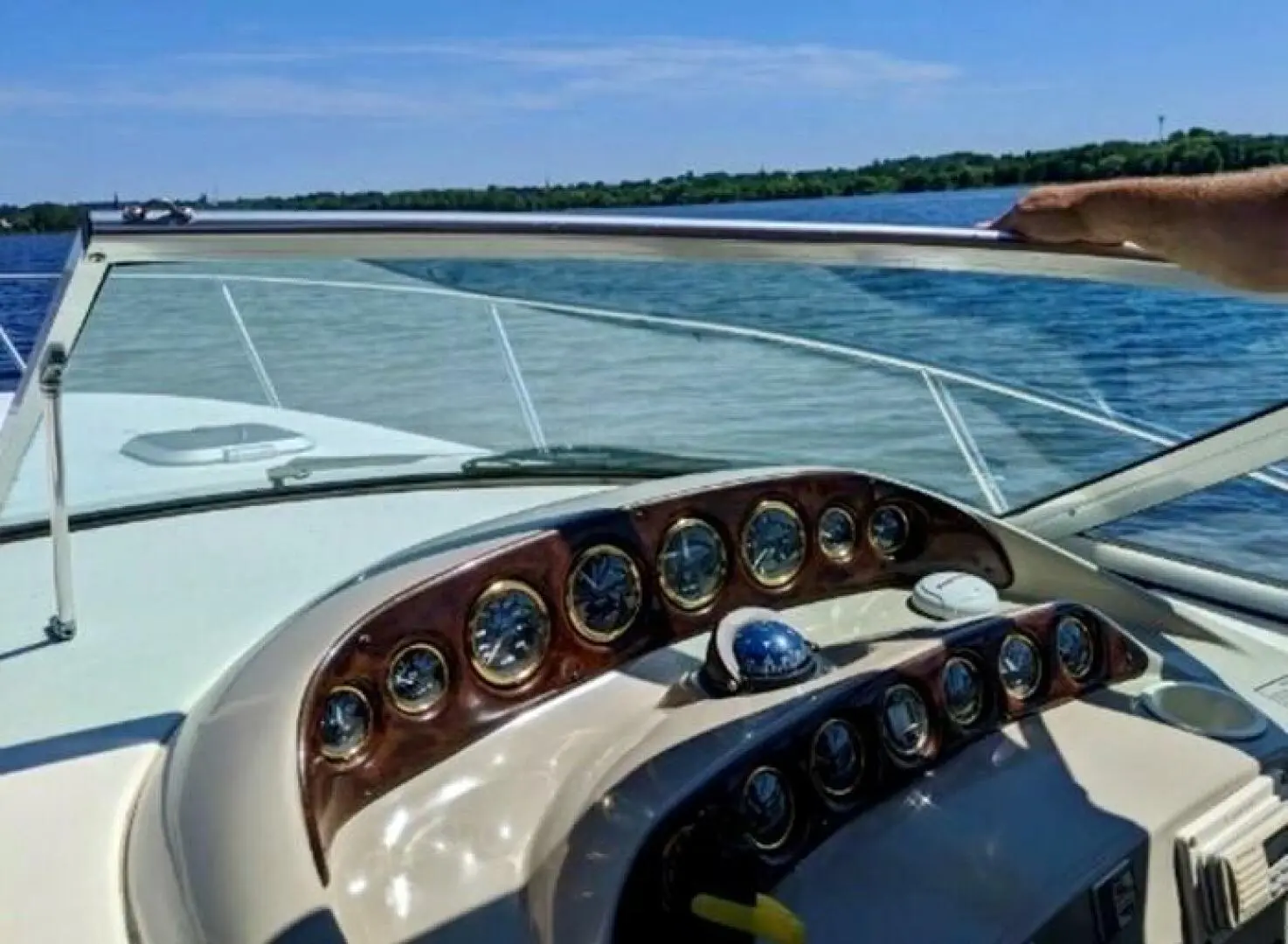 2004 Rinker fiesta vee 342