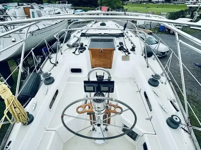 Sabre 34 Targa