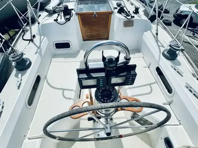 Sabre 34 Targa