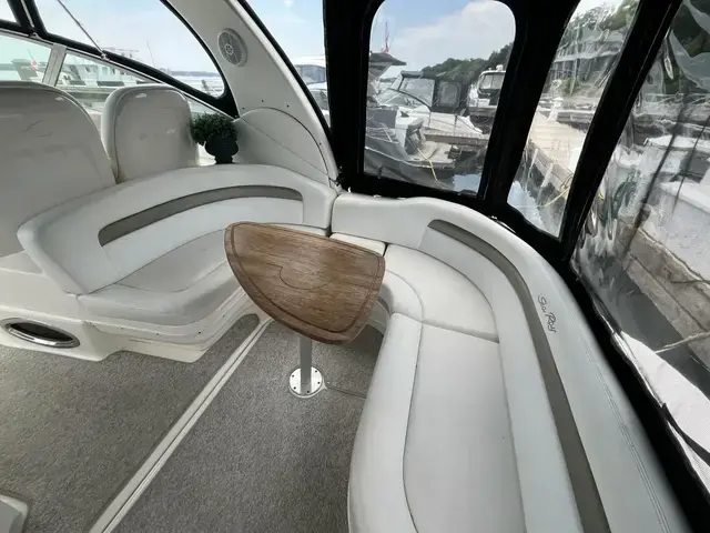 Sea Ray 340