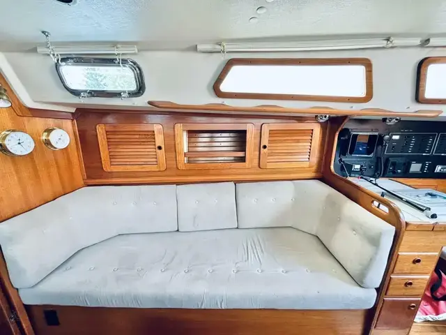 Sabre 34 Targa