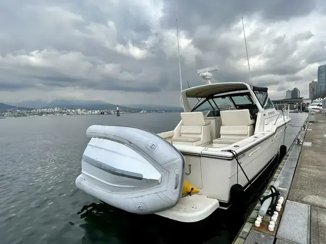 Tiara Yachts 3300 Open