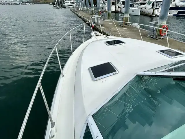 Tiara Yachts 3300 Open