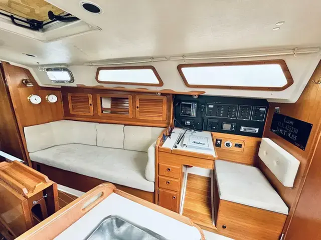 Sabre 34 Targa