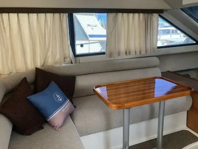 Bayliner 3388 Command Bridge Motoryacht