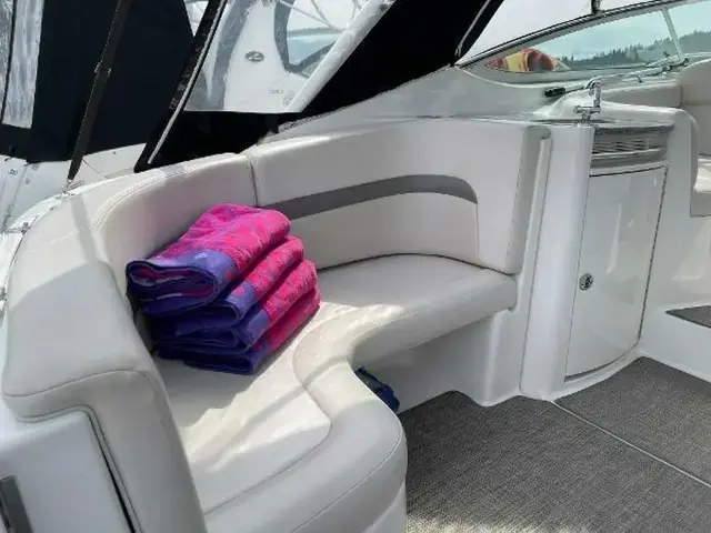 Chaparral 330 Signature