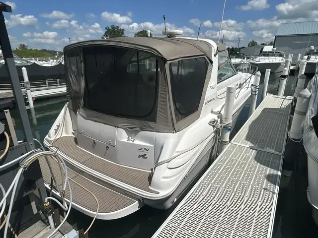 Sea Ray 330 Sundancer