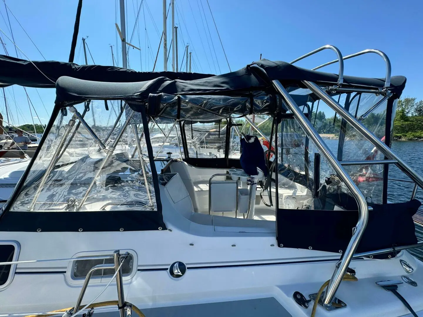 2004 Hunter hunter 33