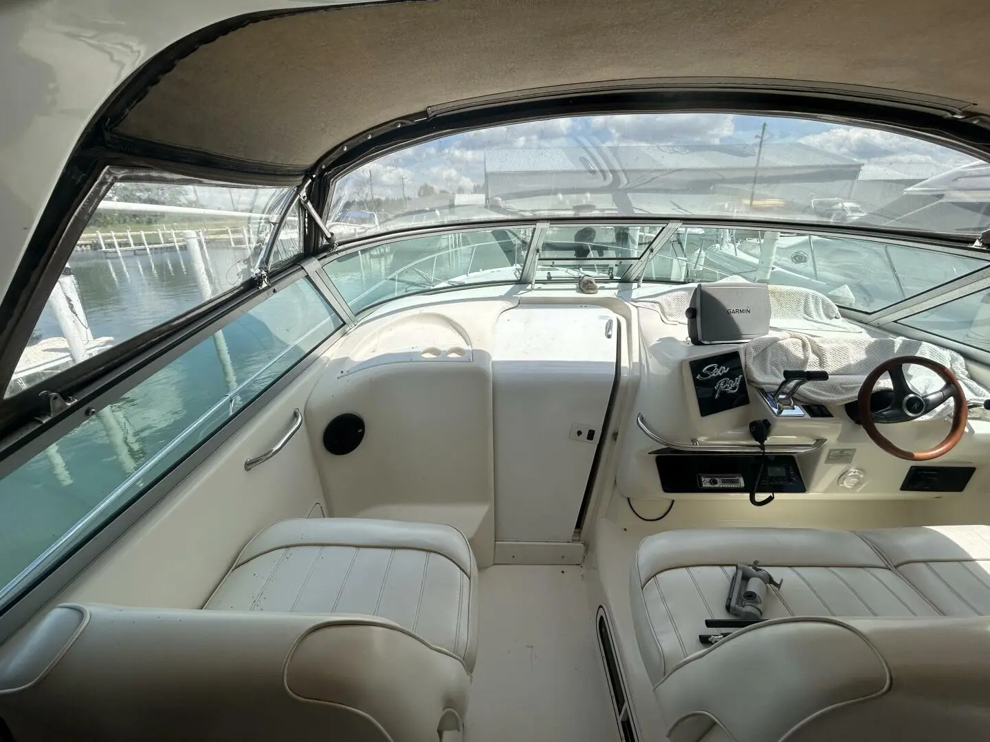 1996 Sea Ray sundancer 330