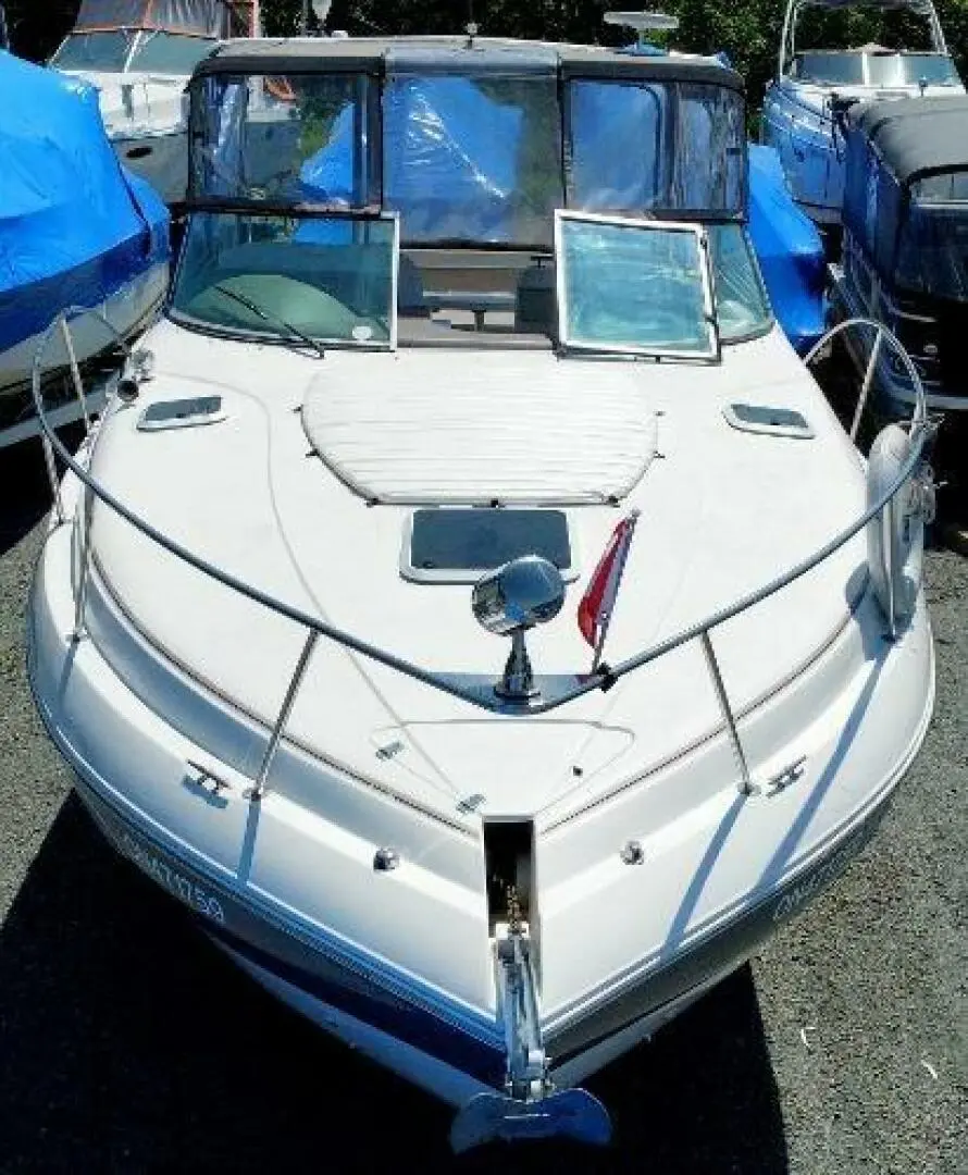 2007 Rinker fiesta vee 320