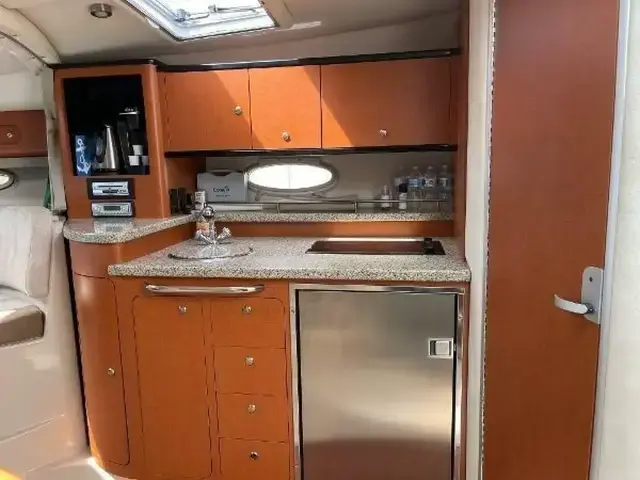 Chaparral 330 Signature