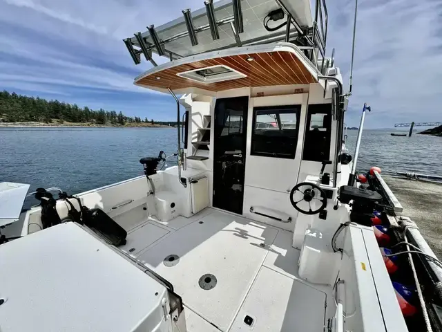 Cutwater 32 CB