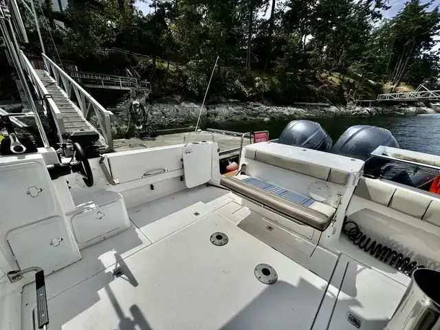 Cutwater 32 CB