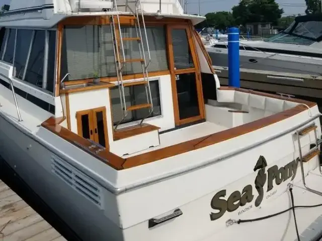 Bayliner 3288 Motor Yacht