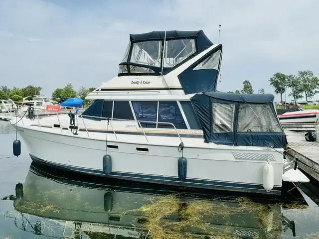 Bayliner 3270 Motoryacht