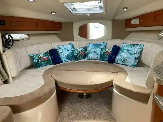 Chaparral 330 Signature