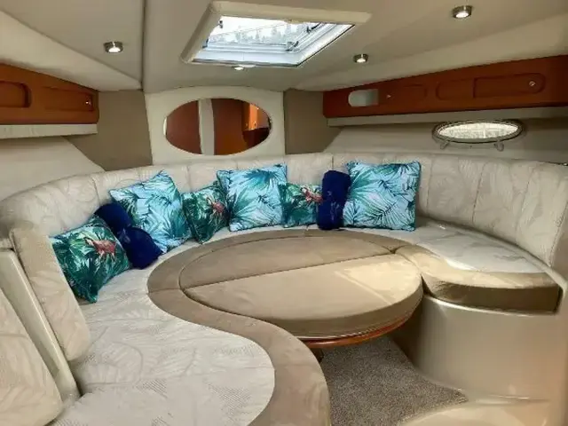 Chaparral 330 Signature