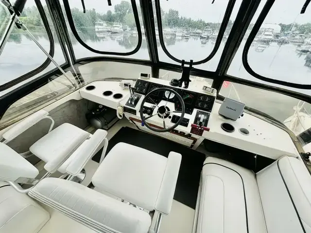 Bayliner 3270 Motoryacht