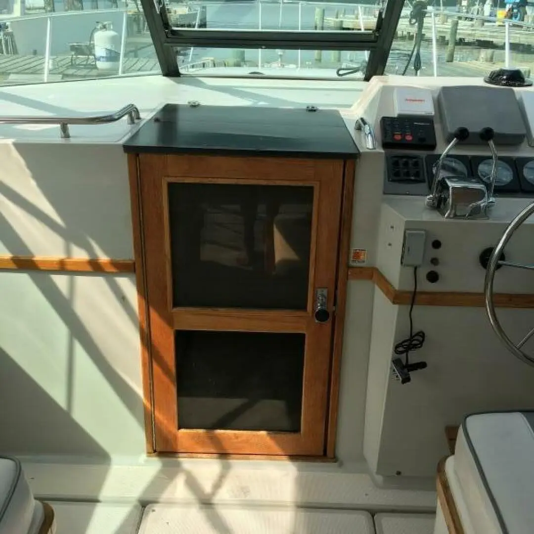 1984 Tiara 3100 open