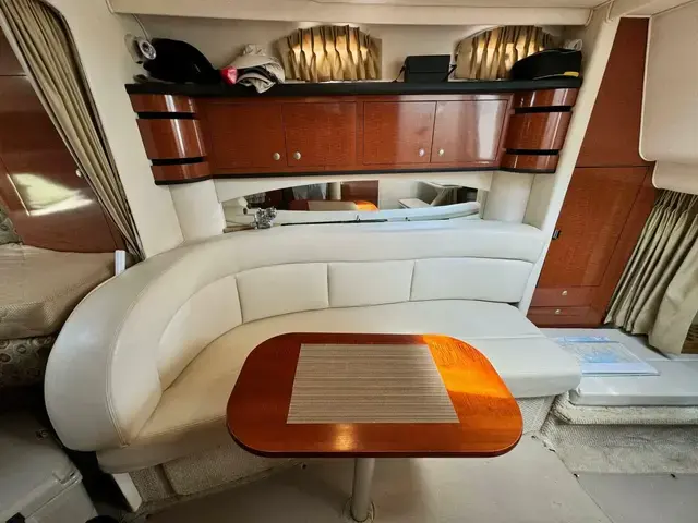 Sea Ray Sundancer 300