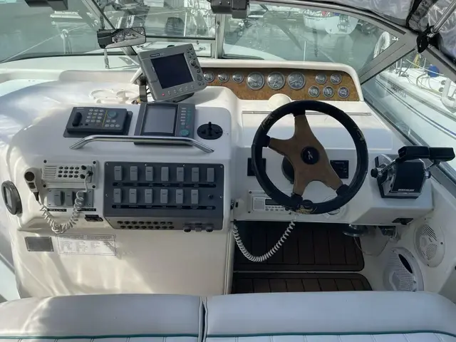 Sea Ray Sundancer 290