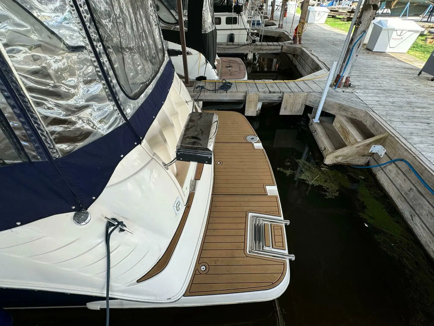 2004 Rinker 290 fiesta ve