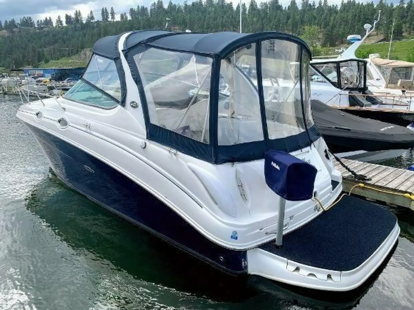 2004 Sea Ray sundancer 280