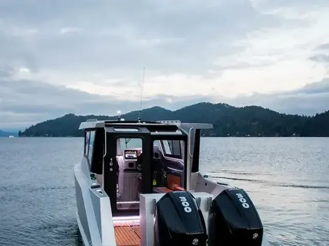 Jasper Marine Freedom 28