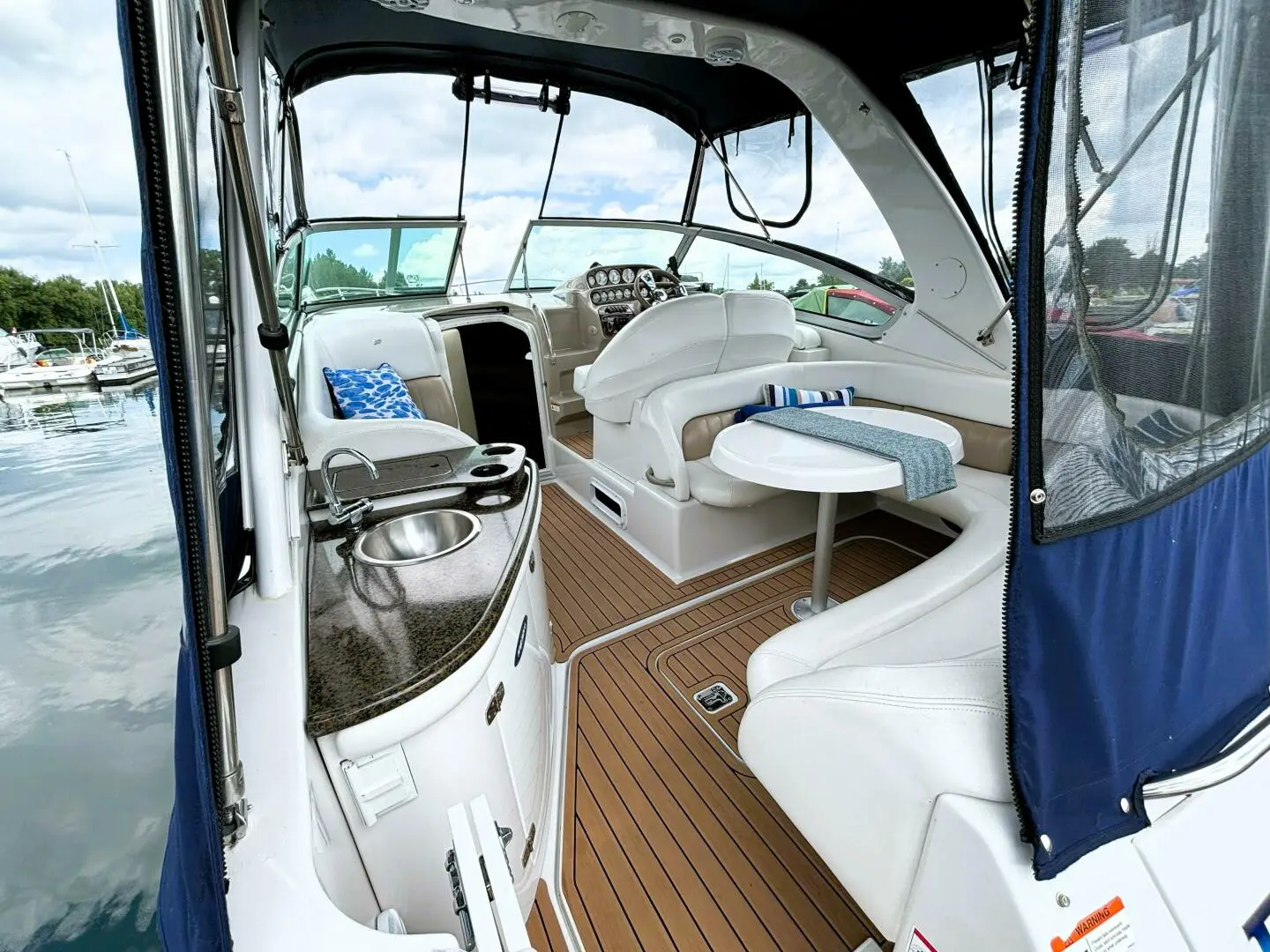 2006 Four Winns 288 vista