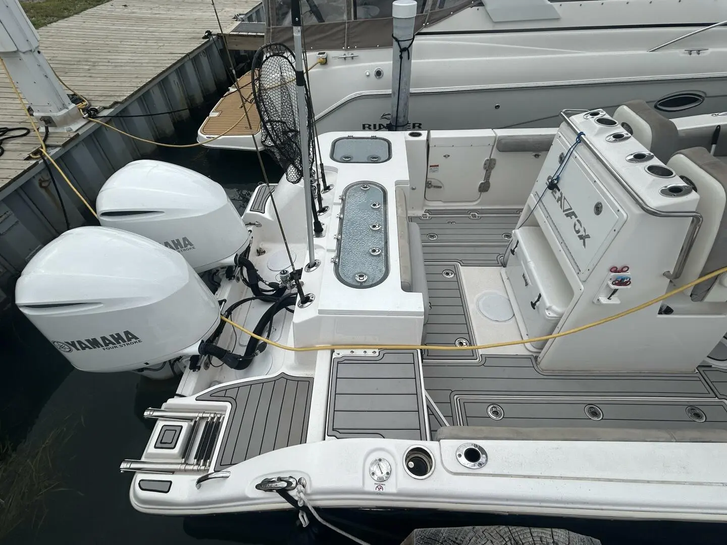 2018 Sea Fox 288 commander