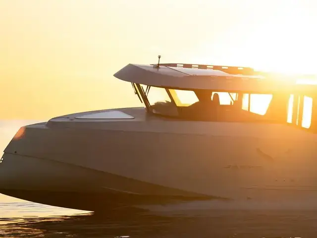 Jasper Marine Freedom 28