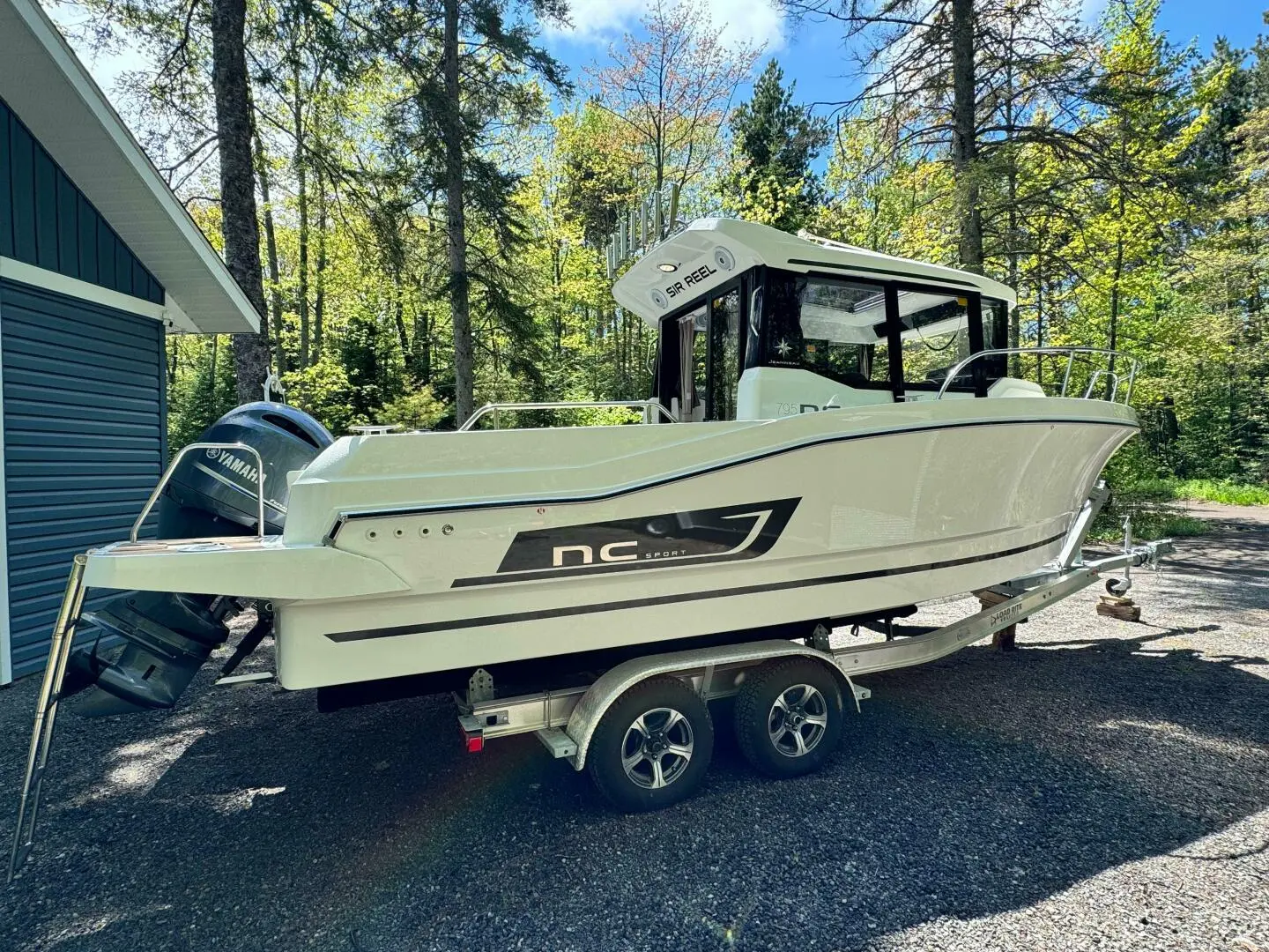 2019 Jeanneau nc795 sport