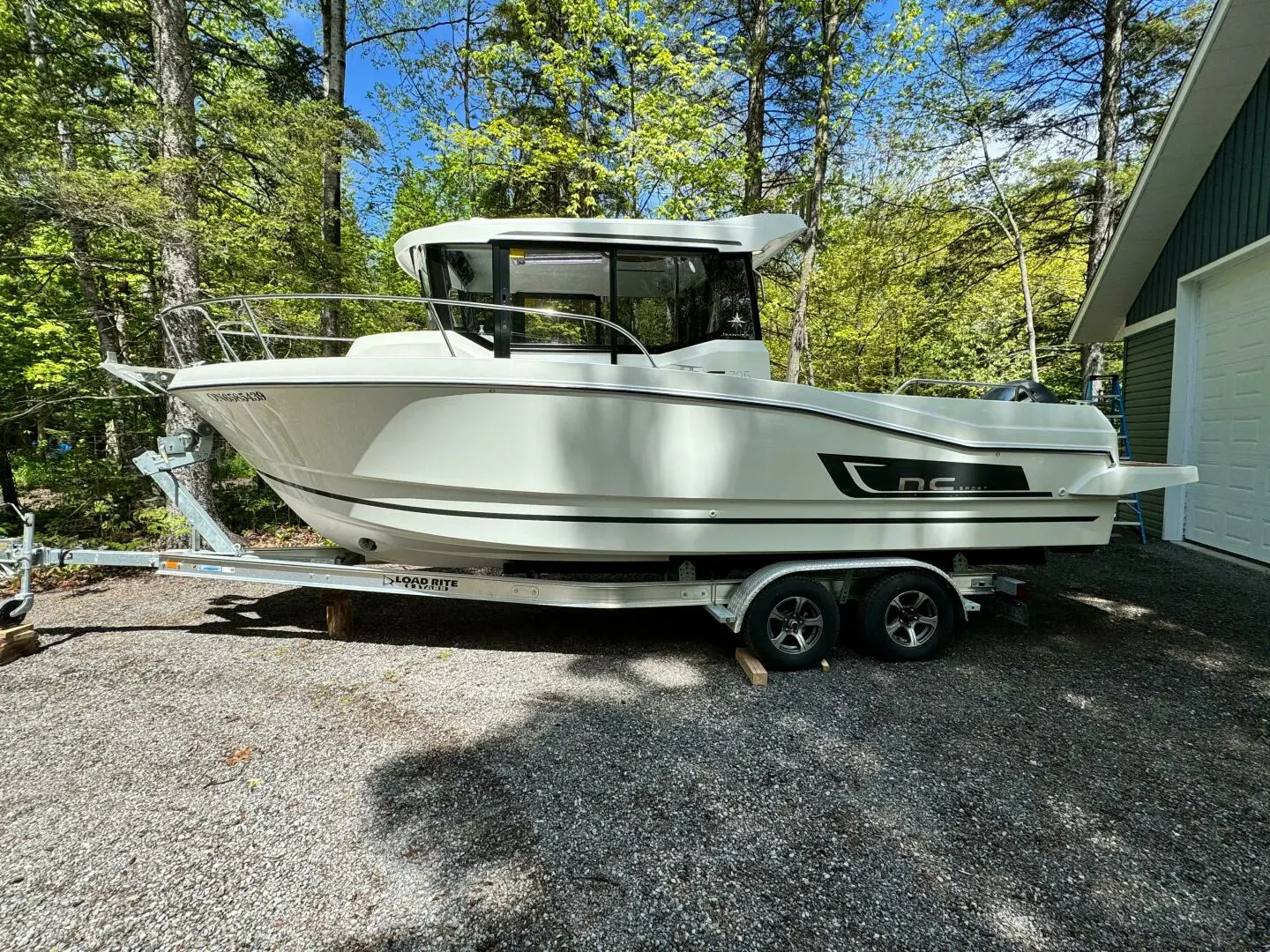 2019 Jeanneau nc795 sport