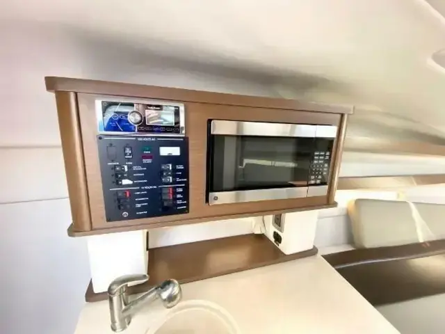 Sea Ray Sundancer 260