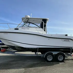 2006 Boston Whaler 255 Conquest