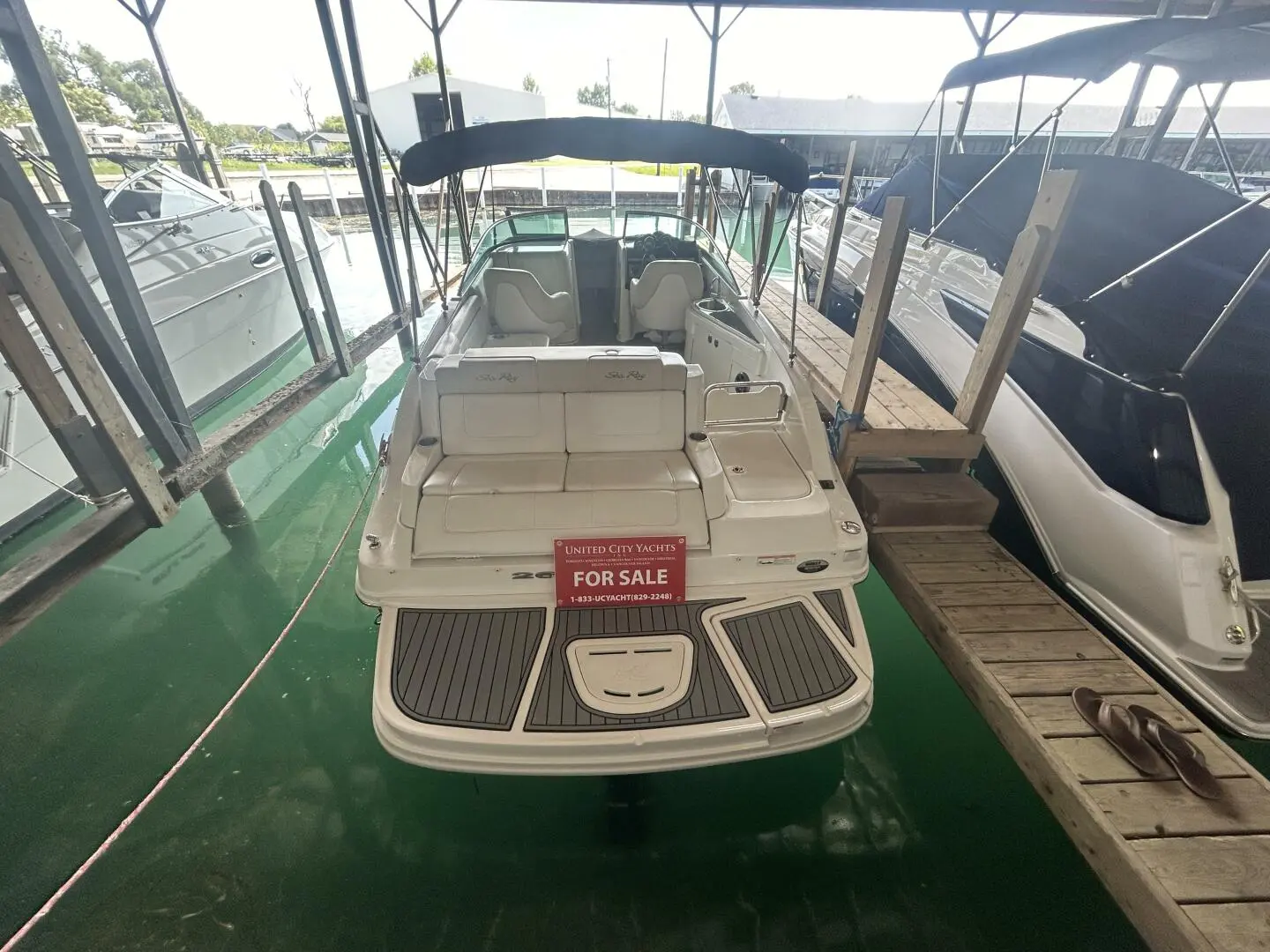 2014 Sea Ray 260 sundeck